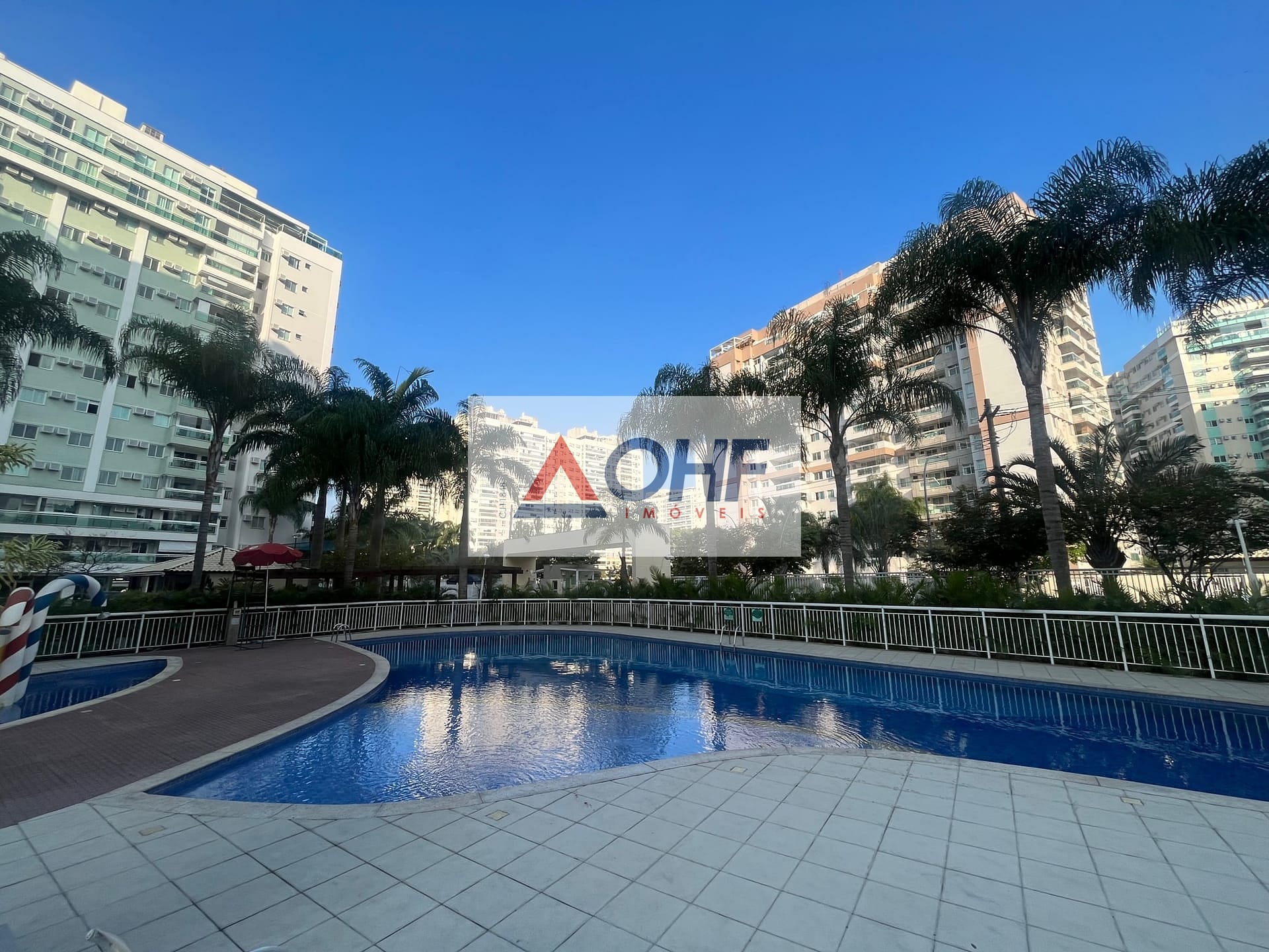 Apartamento à venda com 2 quartos, 72m² - Foto 18
