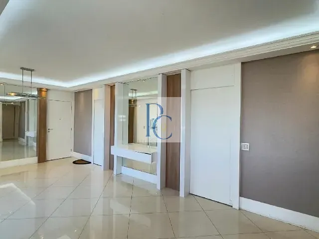 Apartamento 2 quartos e 2 banheiros, à venda, no bairro Santo Amaro em São Paulo