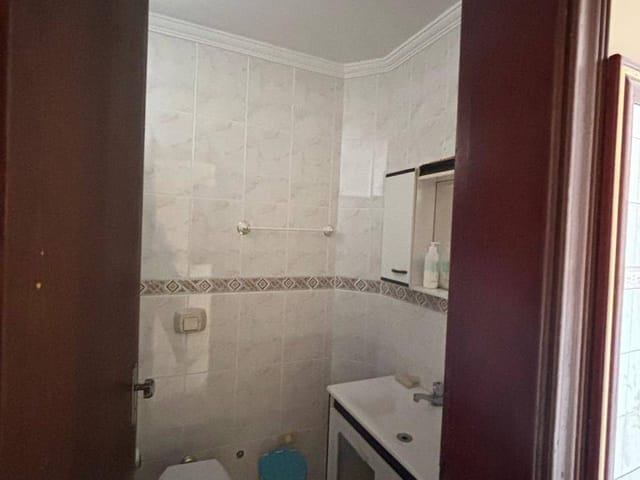 Apartamento 1 quarto e 1 banheiro, à venda, no bairro Canto do Forte em Praia Grande