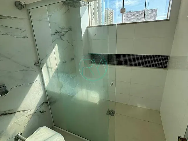 Apartamento com 210m² 3 quartos e 3 banheiros, à venda, no bairro Centro em Londrina