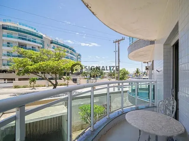 Apartamento 2 quartos e 2 banheiros, para alugar, no bairro Centro em Cabo Frio