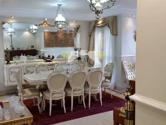 Apartamento com 129m² 3 quartos e 2 banheiros, à venda, no bairro Vila Regente Feijó em São Paulo