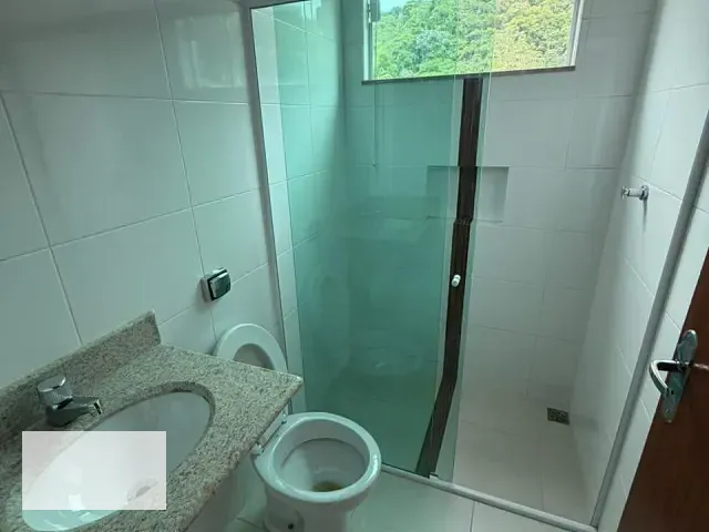 Apartamento 2 quartos e 1 banheiro, para alugar, no bairro São Sebastião em Santos Dumont