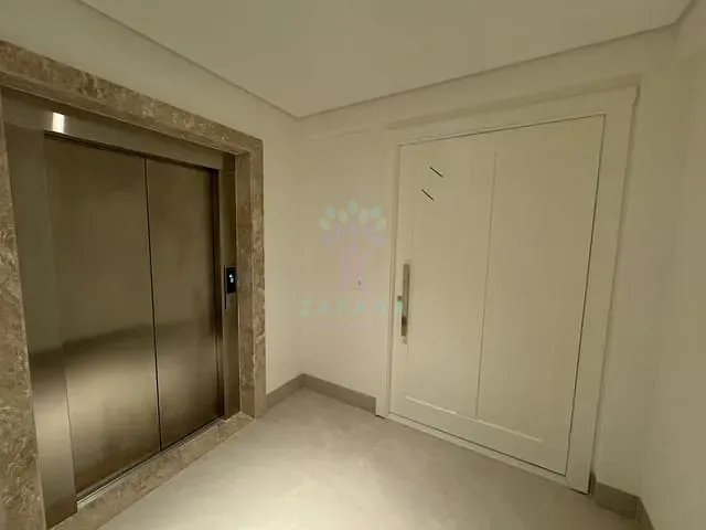 Apartamento 3 quartos e 5 banheiros, à venda, no bairro Monte Castelo em Campo Grande