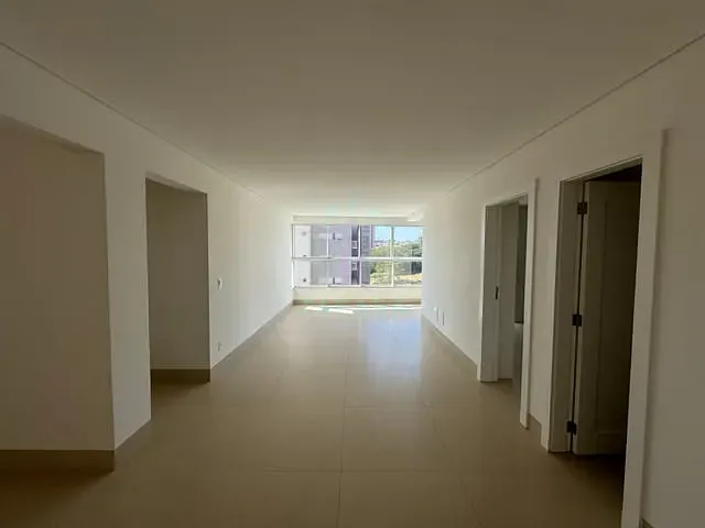 Apartamento 3 quartos e 5 banheiros, à venda, no bairro Monte Castelo em Campo Grande
