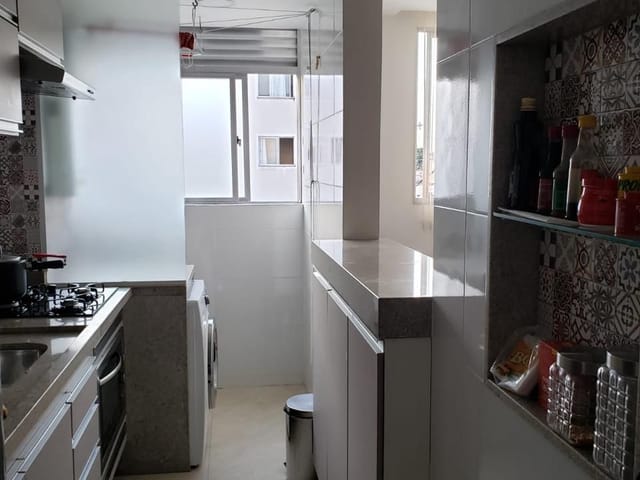 Apartamento 2 quartos e 1 banheiro, à venda, no bairro Parque Jóquei Club em Campos dos Goytacazes