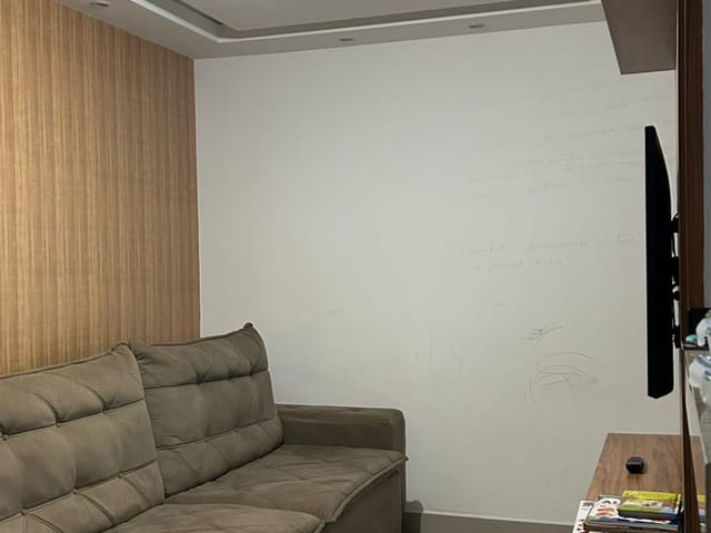 Apartamento 2 quartos e 1 banheiro, à venda, no bairro Parque Jóquei Club em Campos dos Goytacazes