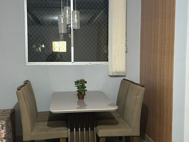 Apartamento 2 quartos e 1 banheiro, à venda, no bairro Parque Jóquei Club em Campos dos Goytacazes