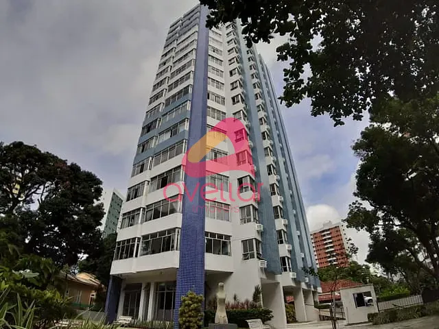 Apartamento 4 quartos e 4 banheiros, à venda, no bairro Graças em Recife