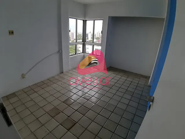 Apartamento 4 quartos e 4 banheiros, à venda, no bairro Graças em Recife