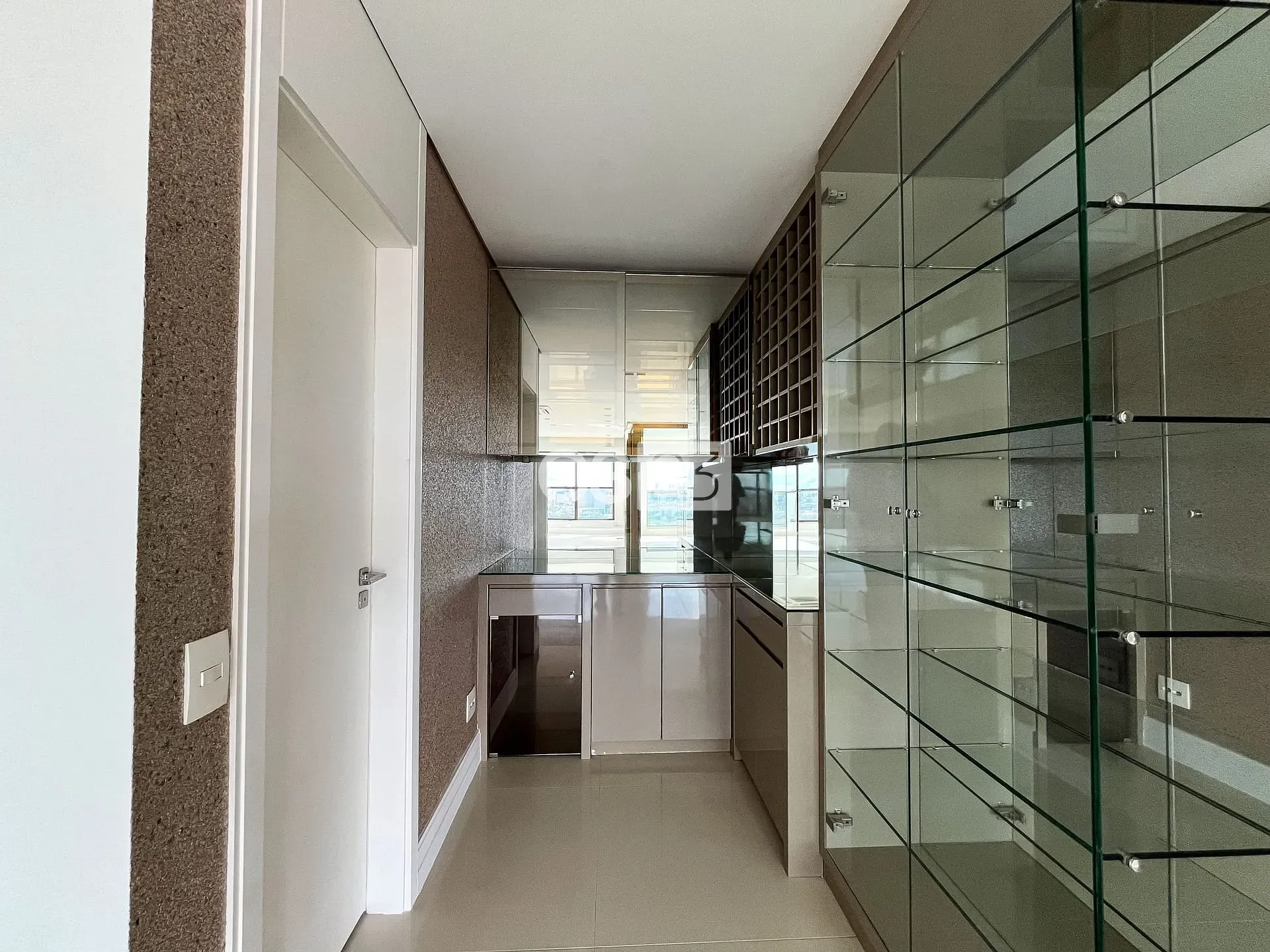 Apartamento, 3 quartos, 274 m² - Foto 4