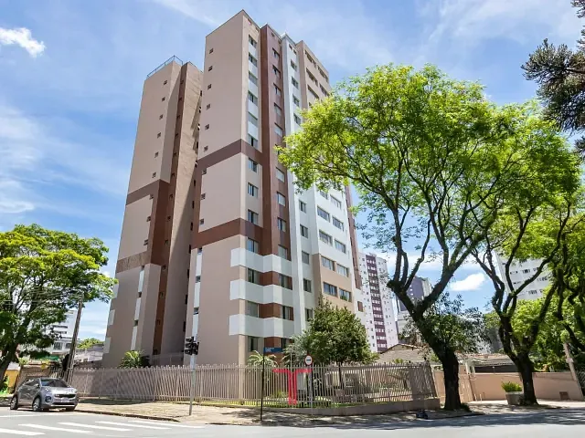 Apartamento com 155m² 3 quartos e 2 banheiros, à venda, no bairro Água Verde em Curitiba