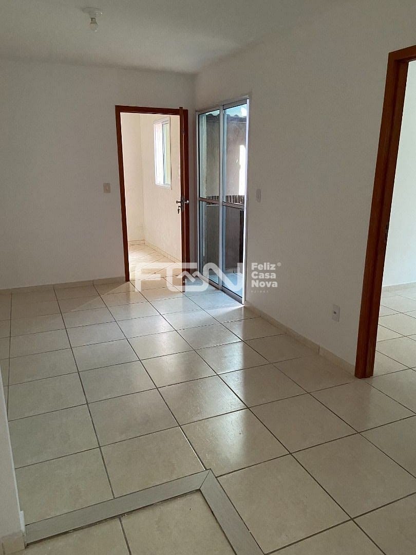 Apartamento à venda com 2 quartos, 10m² - Foto 2