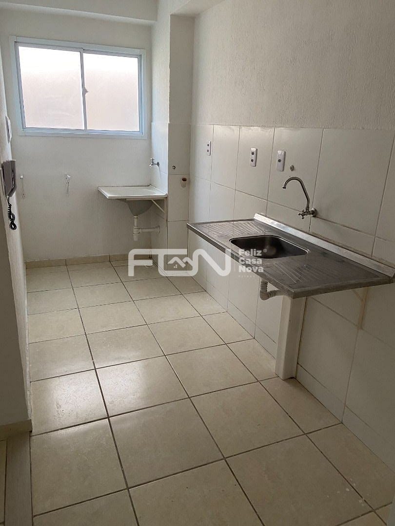 Apartamento à venda com 2 quartos, 10m² - Foto 4