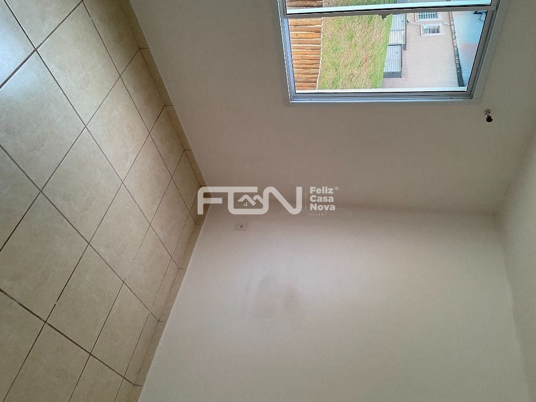 Apartamento à venda com 2 quartos, 10m² - Foto 5