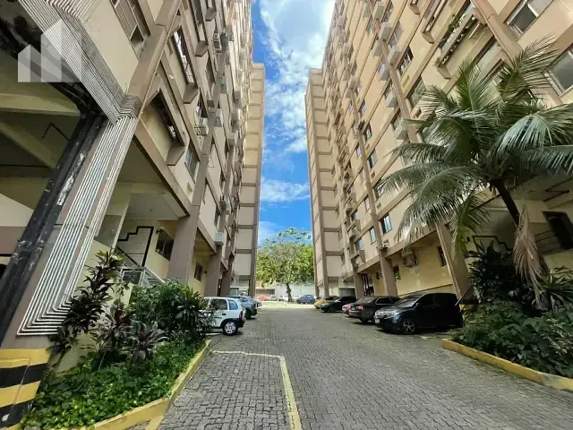 Apartamento com 60m² 2 quartos e 1 banheiro, à venda, no bairro Caonze em Nova Iguaçu