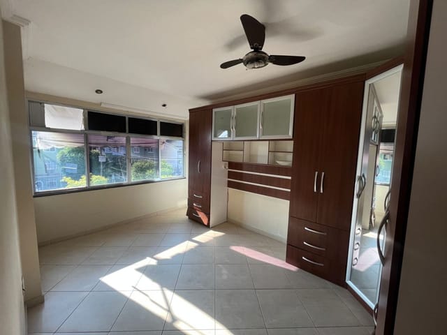 Apartamento com 60m² 2 quartos e 1 banheiro, à venda, no bairro Vila Kosmos em Rio de Janeiro