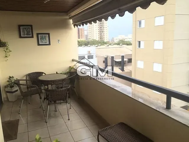 Apartamento 4 quartos e 2 banheiros, à venda, no bairro Jardim Paulistano em Rua Itapira