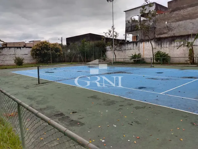 Apartamento 2 quartos e 3 banheiros, à venda ou para alugar, no bairro Campo Grande em Rio de Janeiro