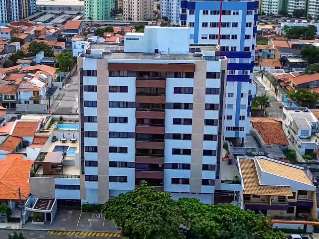 Apartamento 2 quartos e 1 banheiro, à venda, no bairro Farolândia em Aracaju