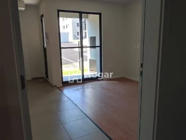 Apartamento 1 quarto e 1 banheiro, à venda, no bairro Conjunto Habitacional Alexandre Urbanas em Londrina