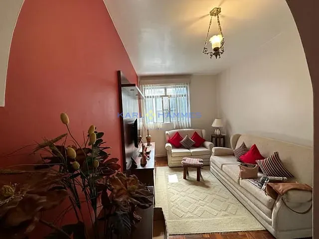 Apartamento 3 quartos e 1 banheiro, à venda, no bairro Bingen em Petrópolis