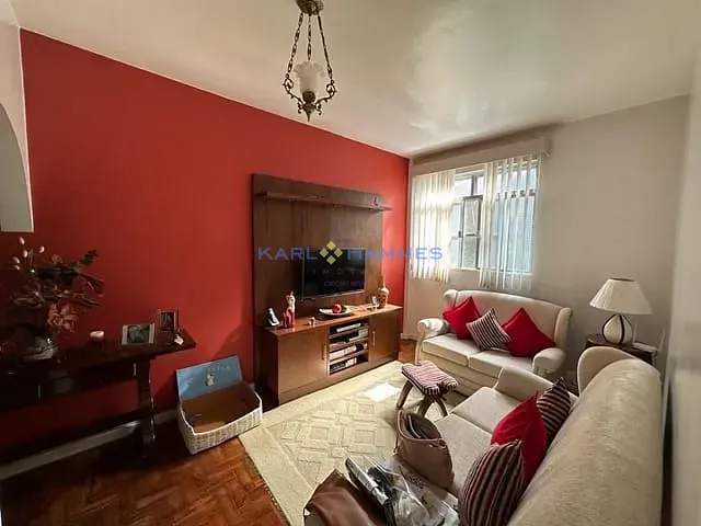 Apartamento 3 quartos e 1 banheiro, à venda, no bairro Bingen em Petrópolis