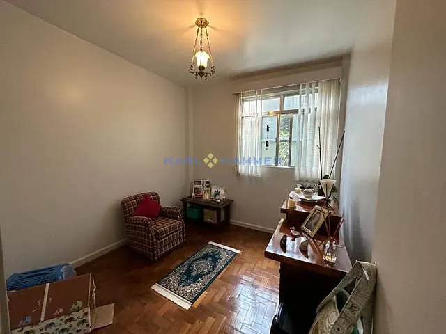 Apartamento 3 quartos e 1 banheiro, à venda, no bairro Bingen em Petrópolis