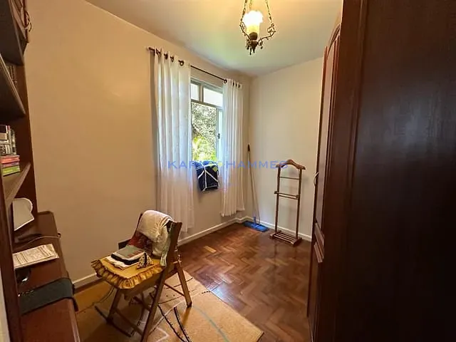 Apartamento 3 quartos e 1 banheiro, à venda, no bairro Bingen em Petrópolis