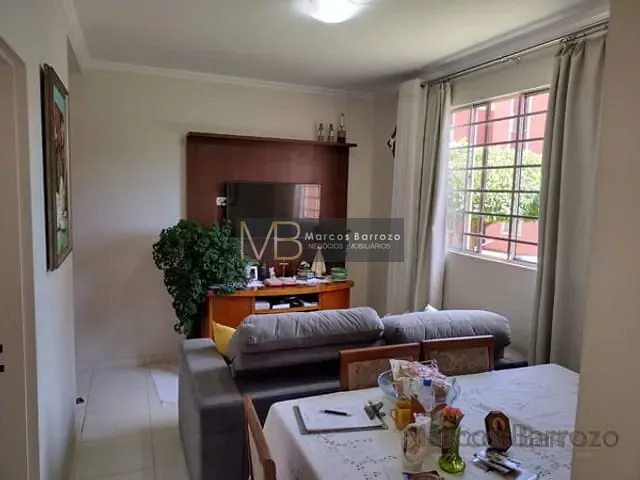 Apartamento com 77m² 2 quartos e 1 banheiro, à venda, no bairro Jardim Santa Cruz em Londrina