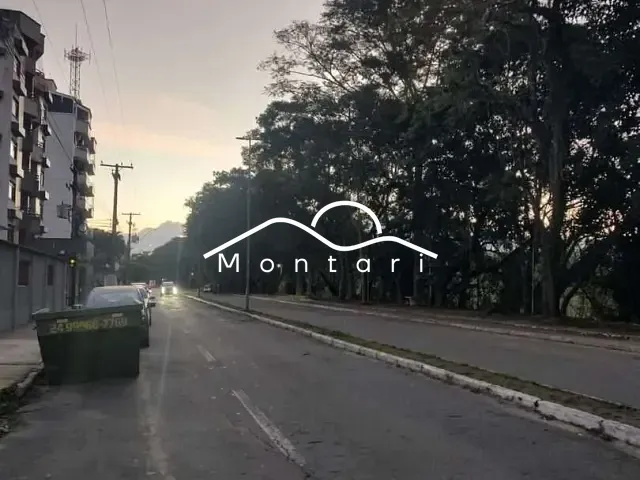 Apartamento 2 quartos e 2 banheiros, à venda, no bairro Comercial em Resende