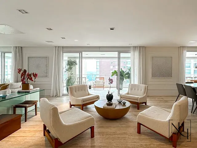 Apartamento com 370m² 3 quartos e 5 banheiros, à venda, no bairro Campo Belo em São Paulo