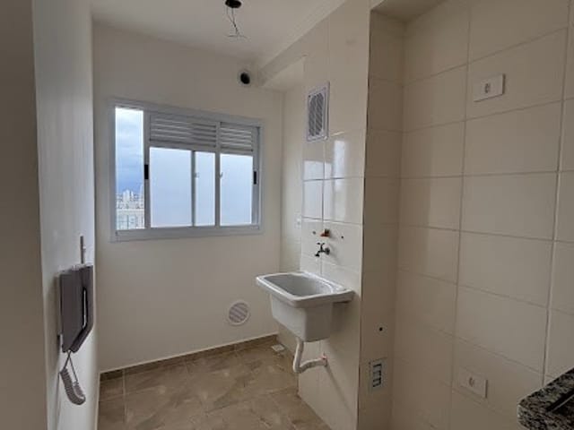 Apartamento 2 quartos e 1 banheiro, à venda, no bairro Boqueirão em Praia Grande