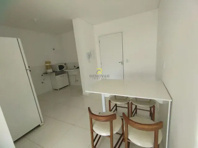 Apartamento 1 quarto e 1 banheiro, para alugar, no bairro Dos Estados em Guarapuava