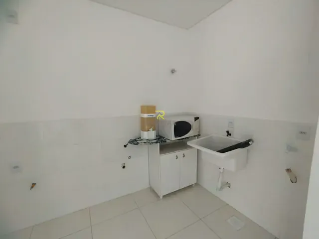 Apartamento 1 quarto e 1 banheiro, para alugar, no bairro Dos Estados em Guarapuava