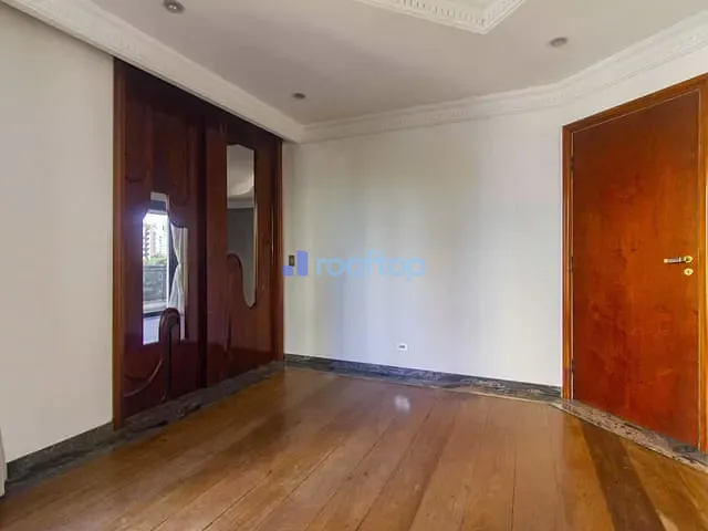 Apartamento com 311m² 3 quartos e 4 banheiros, à venda, no bairro MOEMA em Sao Paulo