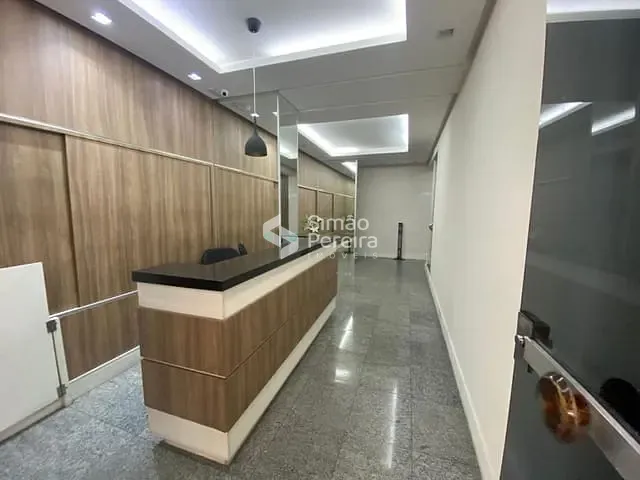 Apartamento 3 quartos e 2 banheiros, à venda, no bairro Centro em Juiz de Fora