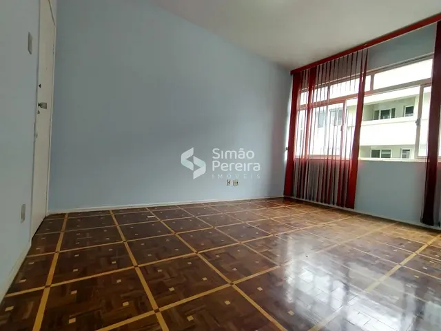 Apartamento 3 quartos e 2 banheiros, à venda, no bairro Centro em Juiz de Fora