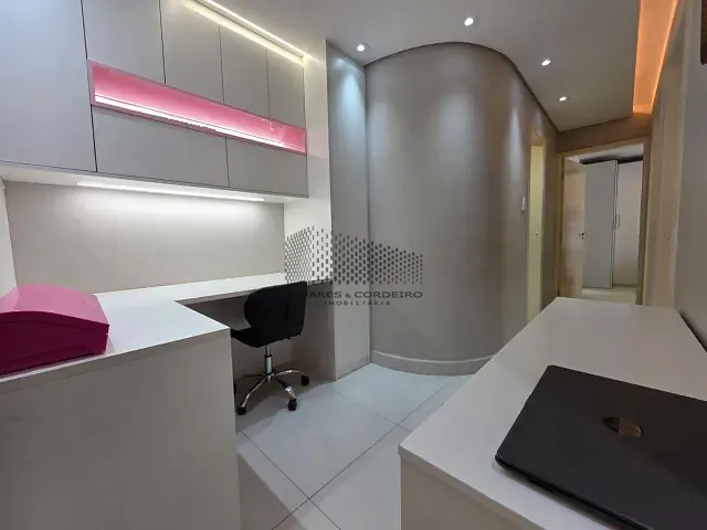 Apartamento com 98m² 3 quartos e 2 banheiros, à venda, no bairro Rebouças em Curitiba