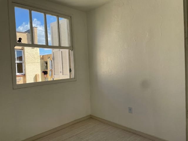Foto do Apartamento - Excelente oportunidade na Cohab Pel: Apartamento com 2 dormitórios à venda, por R$ 160.000 - Cohabpel - Pelotas/RS | UP Imóveis