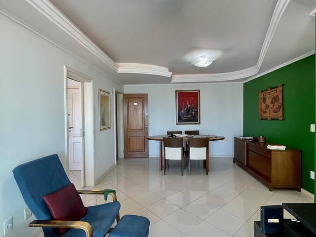 Apartamento com 137m² 3 quartos e 3 banheiros, à venda, no bairro Coqueiros em Florianópolis