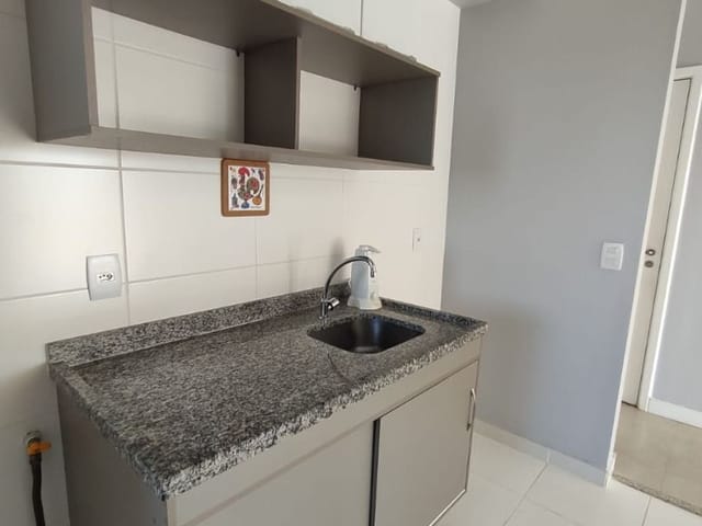 Apartamento 3 quartos e 2 banheiros, à venda, no bairro Glória em Macaé