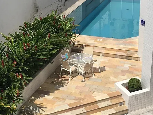 Apartamento com 136m² 4 quartos e 3 banheiros, à venda, no bairro Pitangueiras em Guarujá