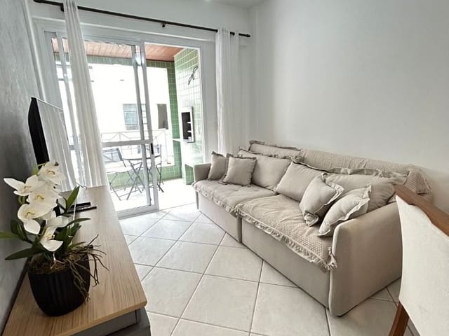 Apartamento com 82m² 2 quartos e 2 banheiros, para alugar, no bairro Ingleses em Florianópolis