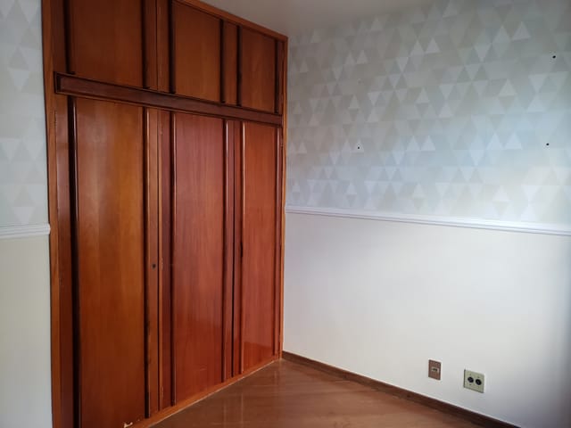 Apartamento com 230m² 4 quartos e 4 banheiros, à venda, no bairro Centro em Governador Valadares