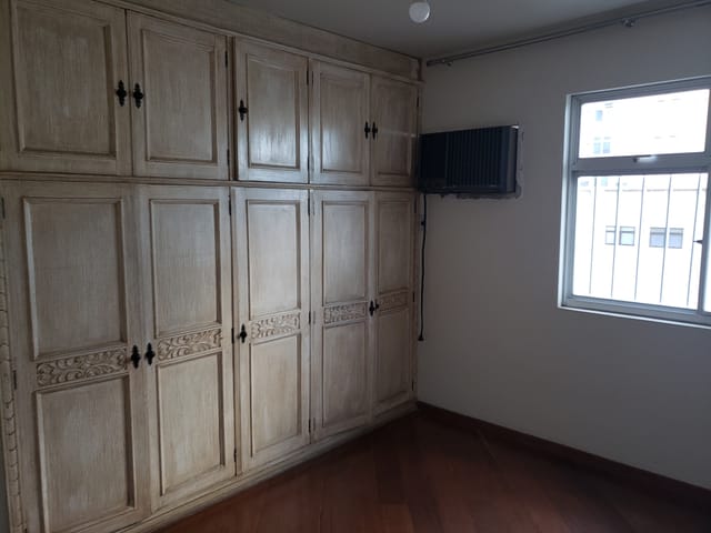 Apartamento com 230m² 4 quartos e 4 banheiros, à venda, no bairro Centro em Governador Valadares
