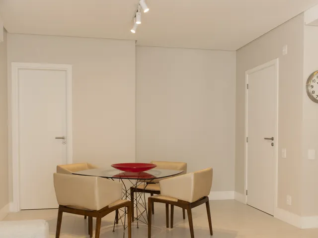 Apartamento 2 quartos e 3 banheiros, à venda, no bairro Córrego Grande em Florianópolis