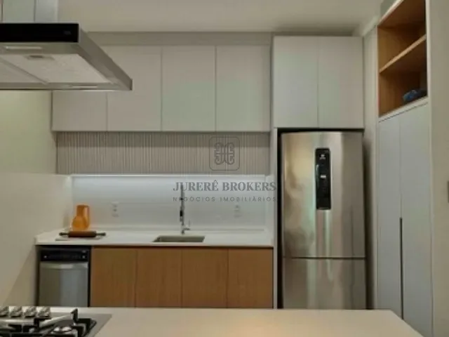 Apartamento com 226m² 4 quartos e 5 banheiros, à venda, no bairro Jurerê em Florianópolis