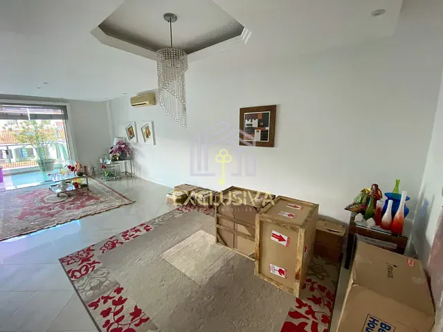 Apartamento com 281m² 4 quartos e 6 banheiros, à venda, no bairro Jardim Guanabara em Rio de Janeiro