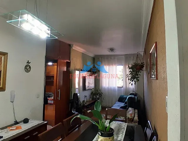 Apartamento 2 quartos e 1 banheiro, à venda, no bairro Jardim Maristela em São Paulo
